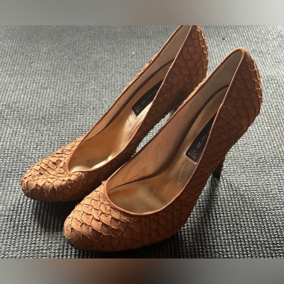 Steven by Steve Madden gorgeous tan heels - Picture 1 of 8